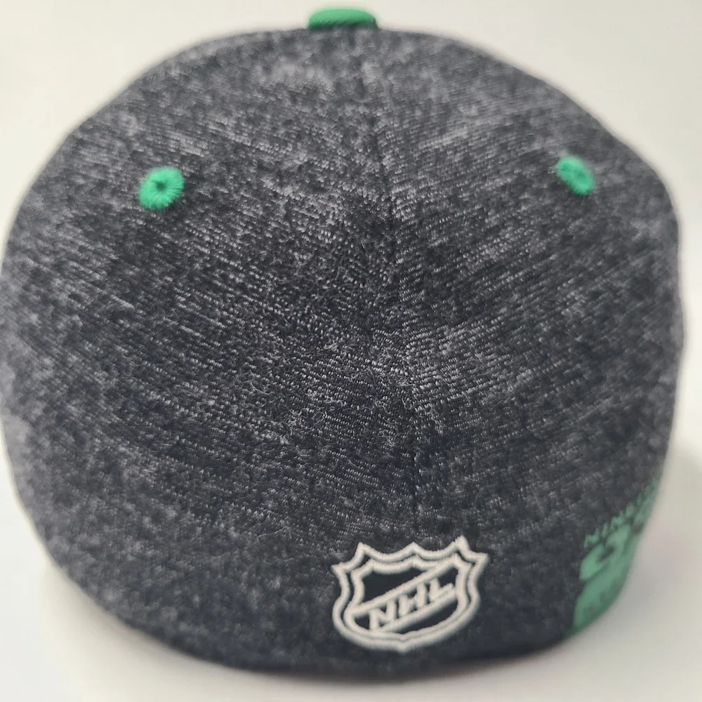 Youth Dallas Stars Hat Fitted One Size Reebok Gray Green NHL Hockey Center Ice